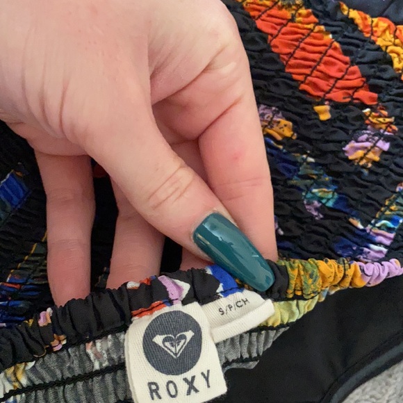 Tropical Roxy Mini Dress - Picture 3 of 4